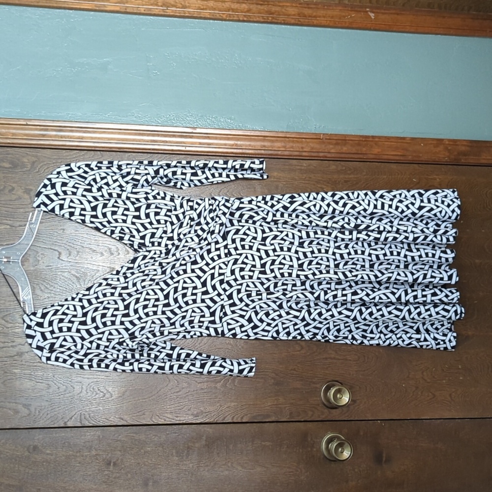 Roz & Ali Dress Size 10